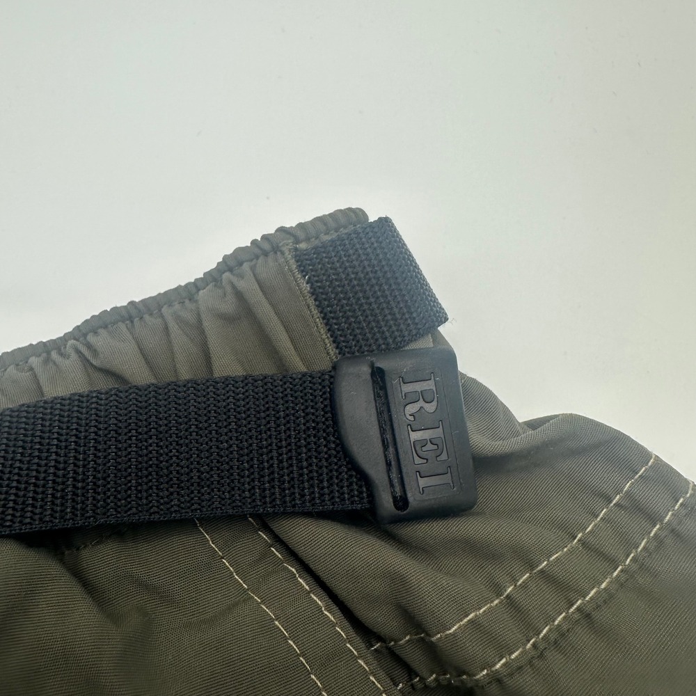 REI Sahara Mens Small Olive Green Nylon Cargo Hiking Shorts UPF 50 Belted Dry - Picture 2 of 9
